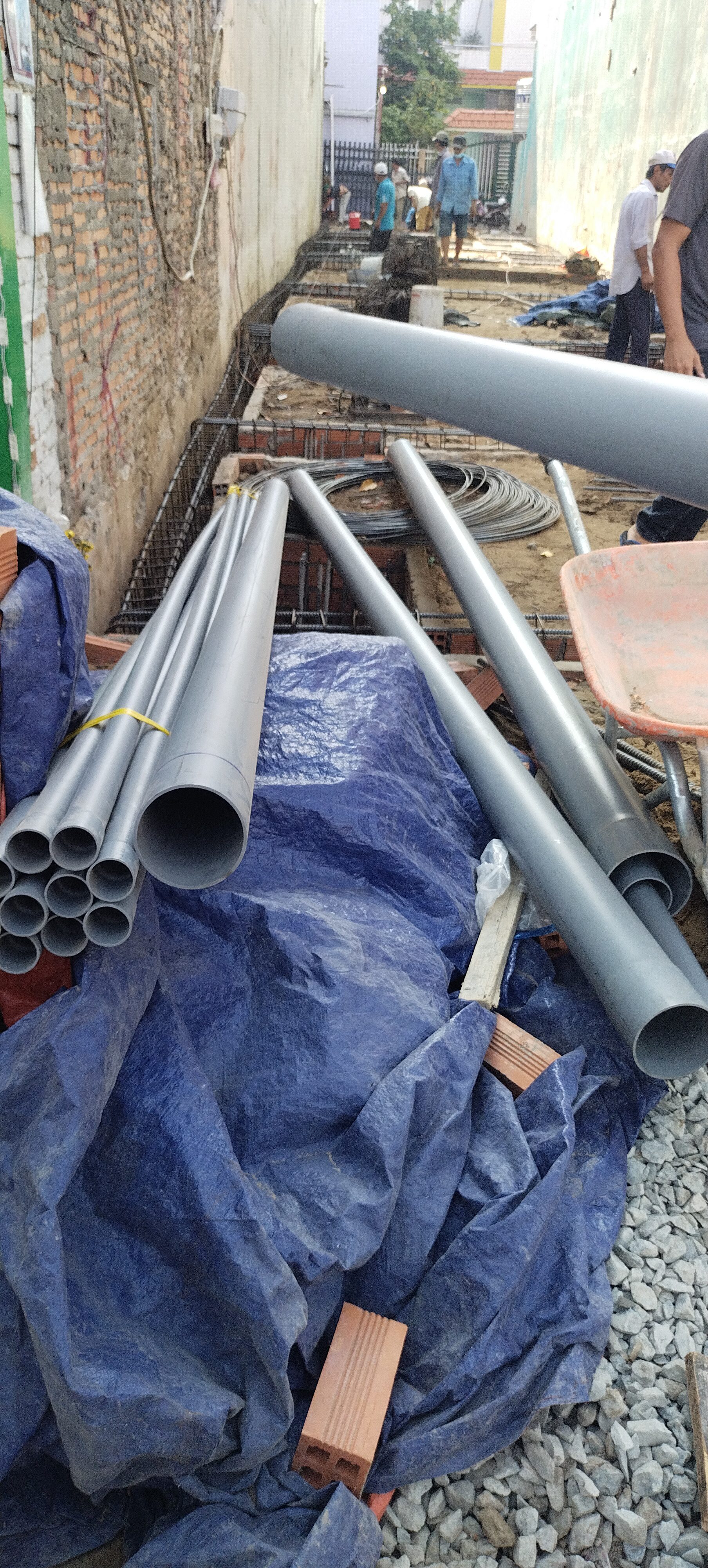 Thi công hệ thống điện nước âm tường – ống điều hòa